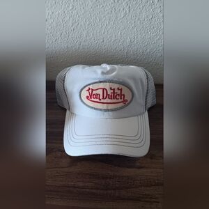 NEW Von Dutch White Trucker Hat